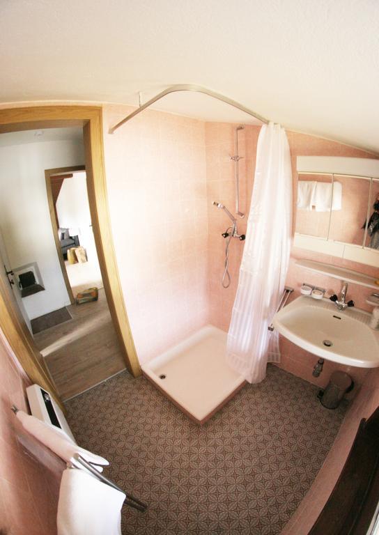 Family Friendly Chalet - Central With Beautiful Mountain Views Seefeld in Tirol Exterior photo